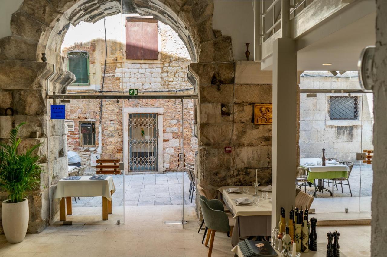 Leonis Restaurant & Rooms Split Zewnętrze zdjęcie